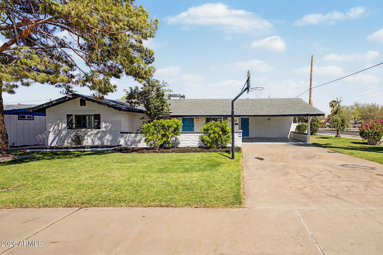 1006 W 12 Th St., Tempe, AZ 85281