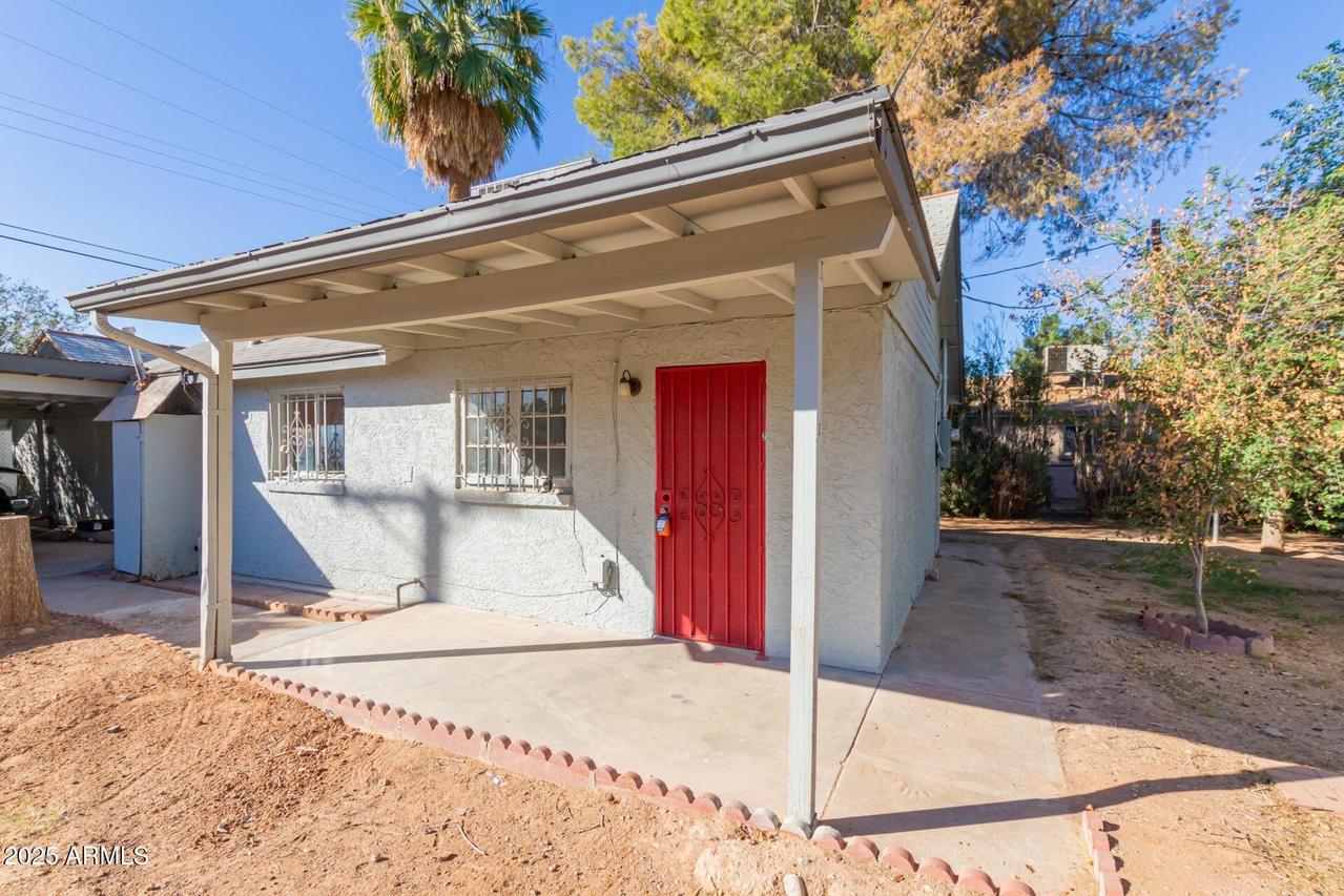 3311 E Cambridge Ave., Phoenix, AZ 85008
