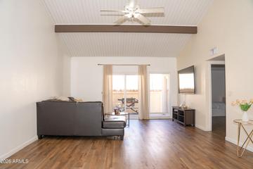2918 W Christy Dr., Phoenix, AZ 85029