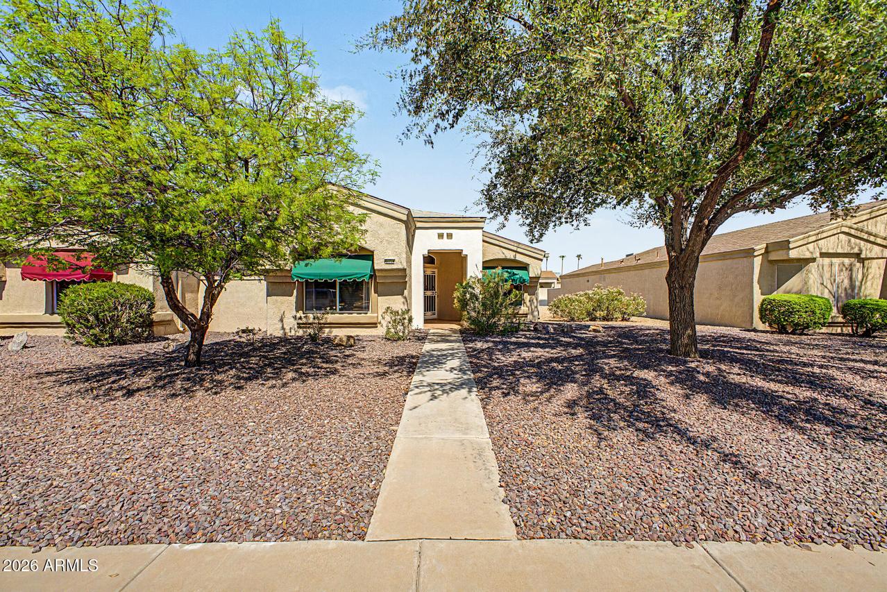 21759 N Verde Ridge Dr., Sun City West, AZ 85375
