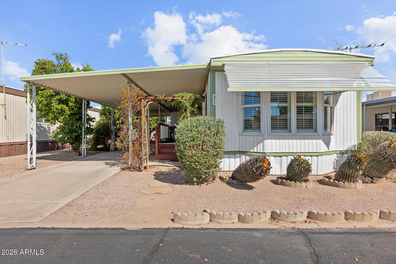 2523 E Contention Mine Rd. #21, Phoenix, AZ 85032