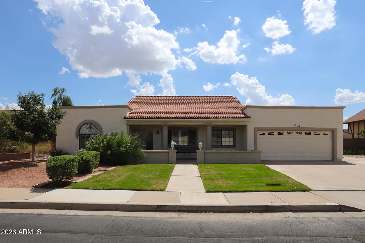 1713 E Gable Ave., Mesa, AZ 85204
