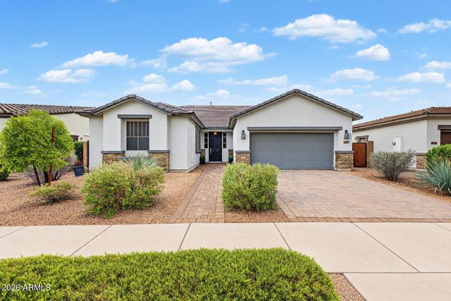 New Homes For Sale This Week That Attend Queen Creek Middle School: September 11th to September 17th