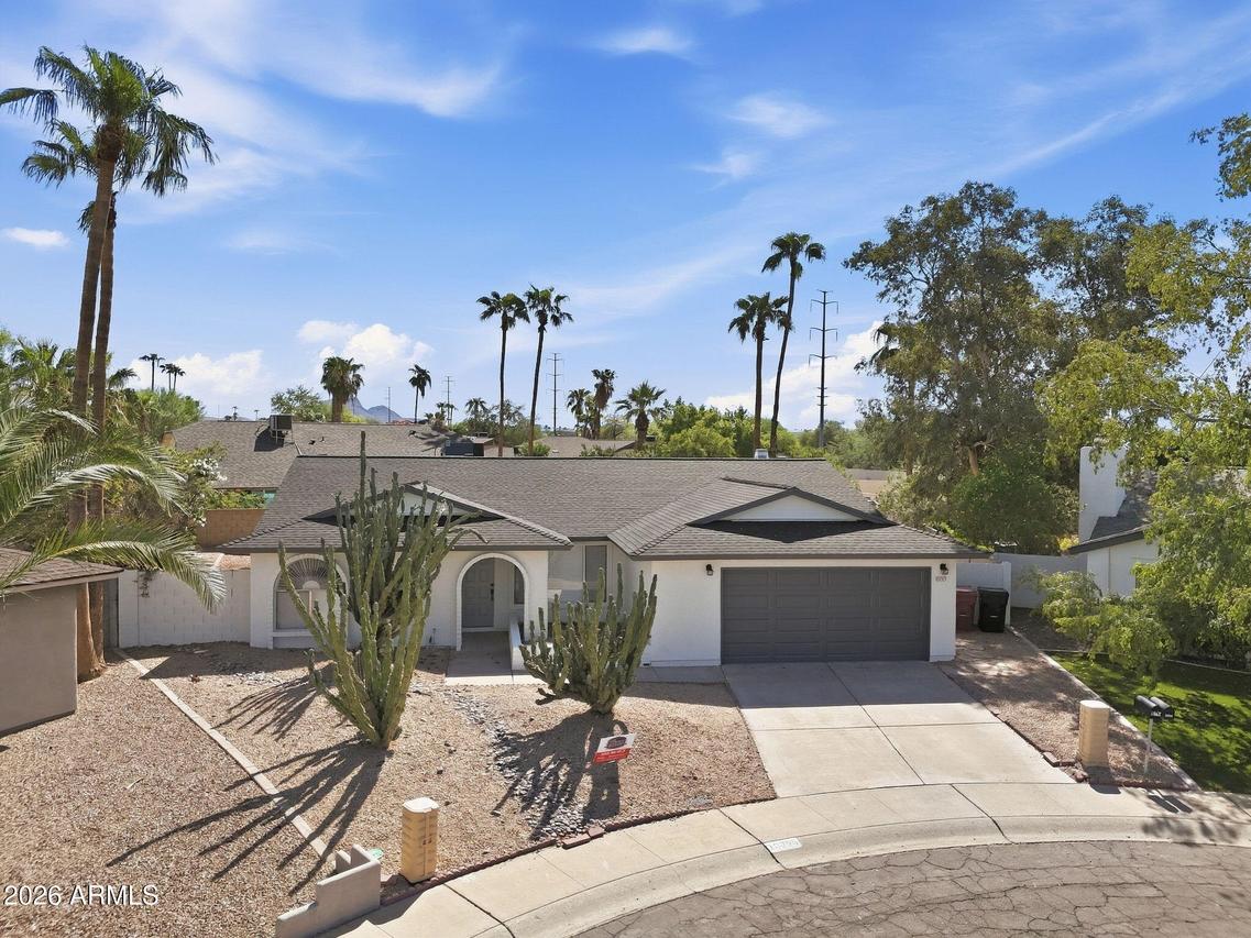 10795 E Becker Ln., Scottsdale, AZ 85259