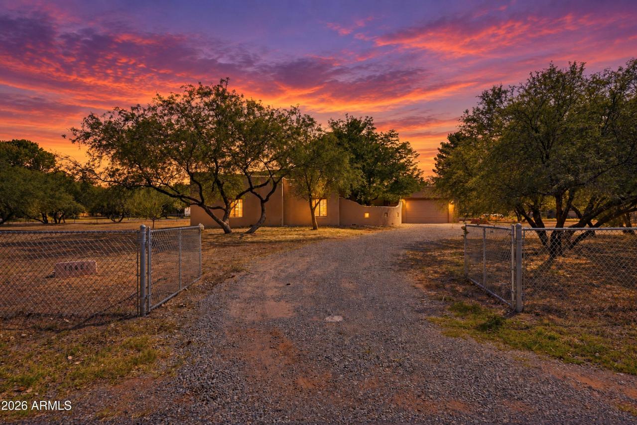 10425 E Willow Dr., Cornville, AZ 86325
