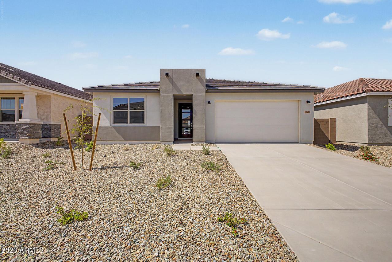 19416 W Loma Ln., Waddell, AZ 85355