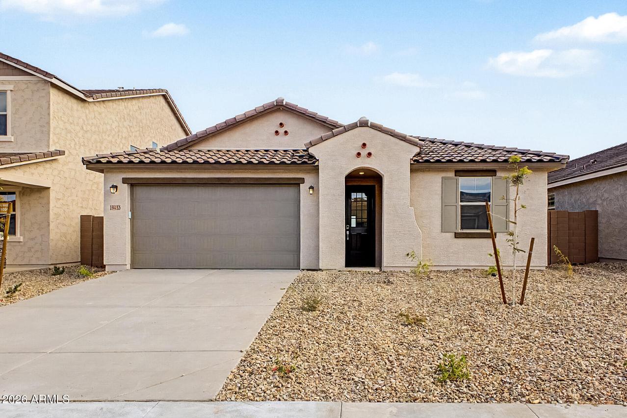 19433 W Loma Ln., Waddell, AZ 85355