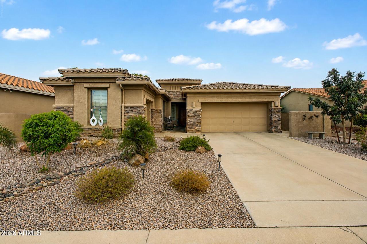 24737 S Golfview Dr., Sun Lakes, AZ 85248