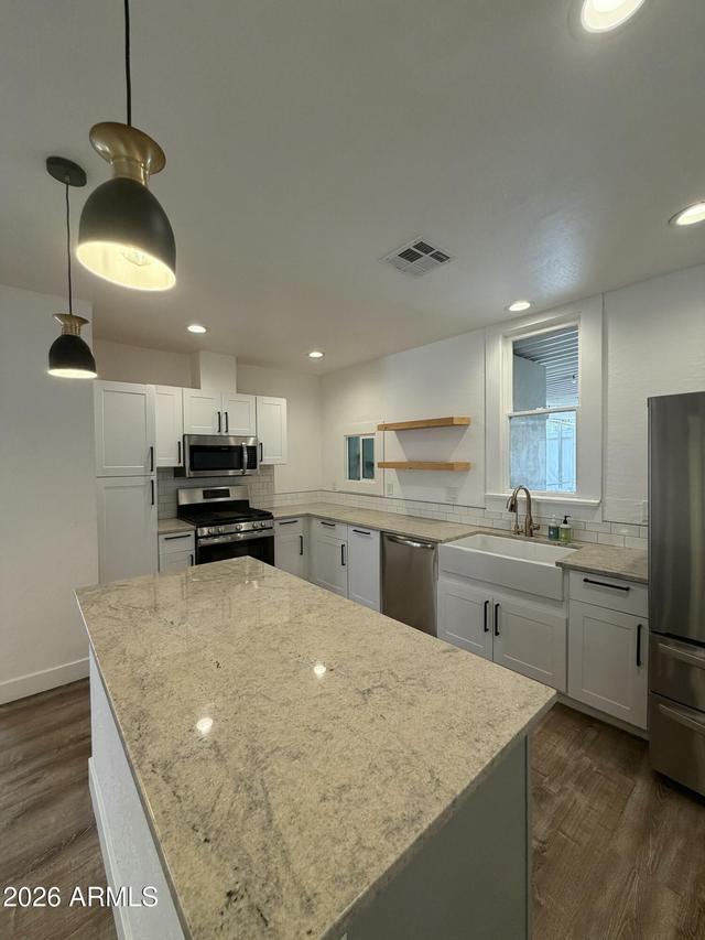 237 N Lebaron, Mesa, AZ 85201