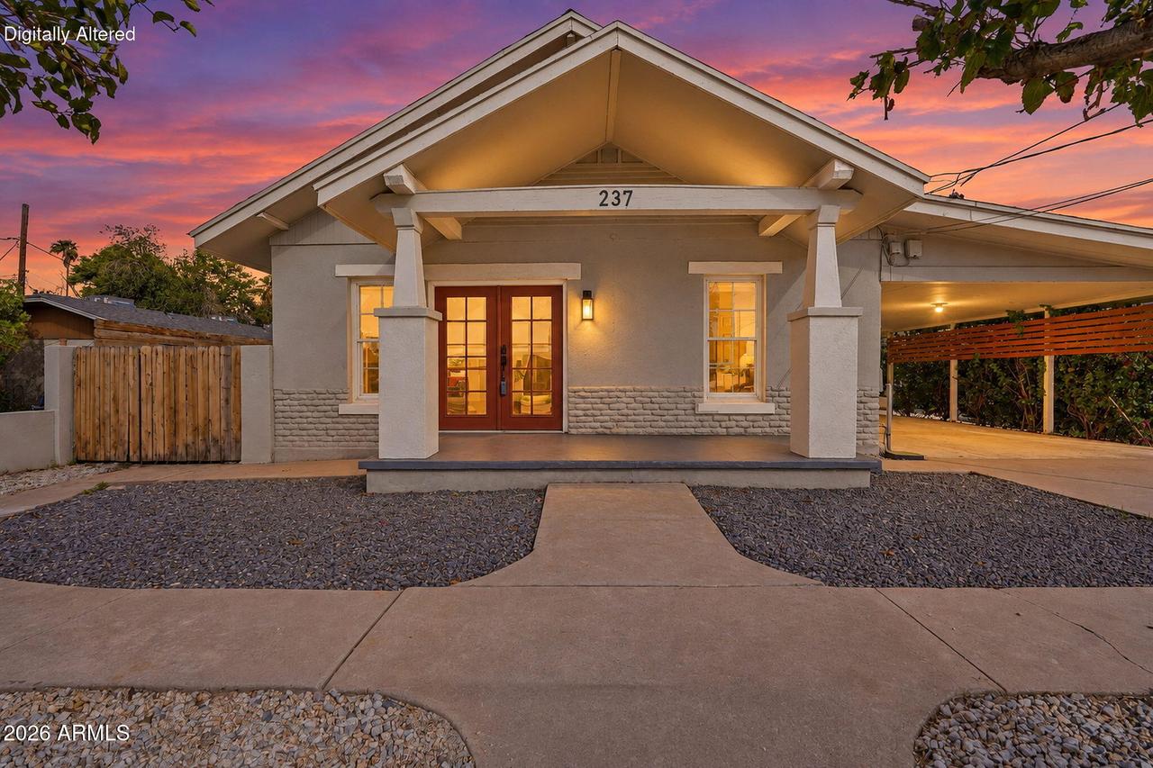 237 N Lebaron, Mesa, AZ 85201