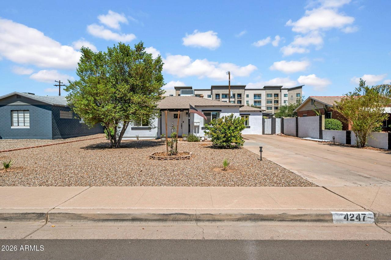 4247 N 4th Ave., Phoenix, AZ 85013