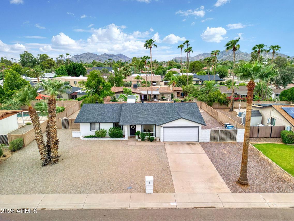 5009 E Laurel Ln., Scottsdale, AZ 85254
