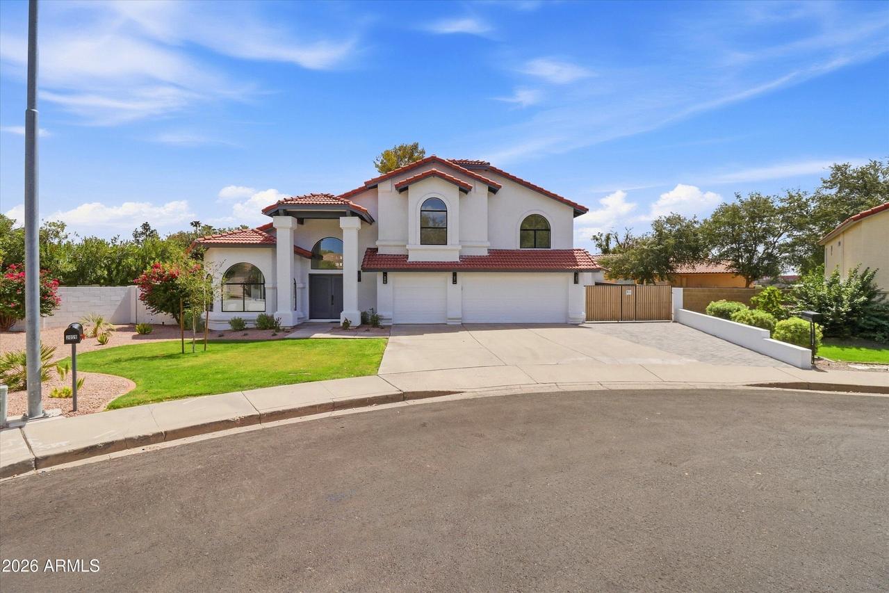2059 E Glencove Cir., Mesa, AZ 85213