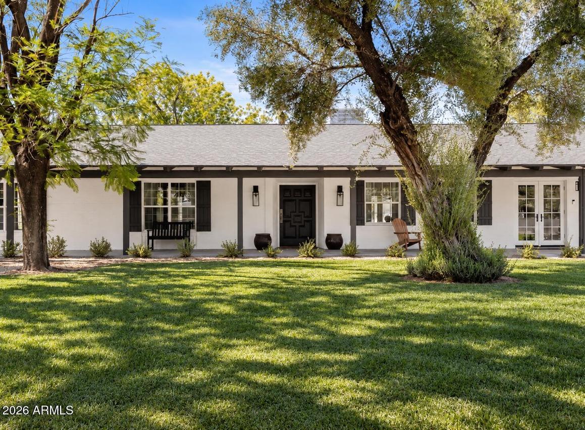 88 N Country Club Dr., Phoenix, AZ 85014