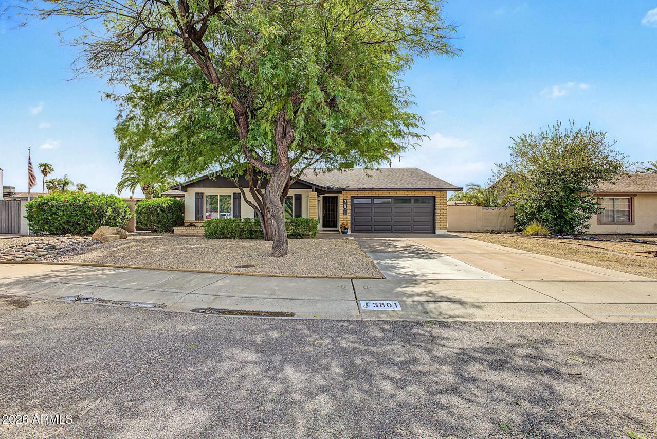 3801 W Muriel Dr., Glendale, AZ 85308