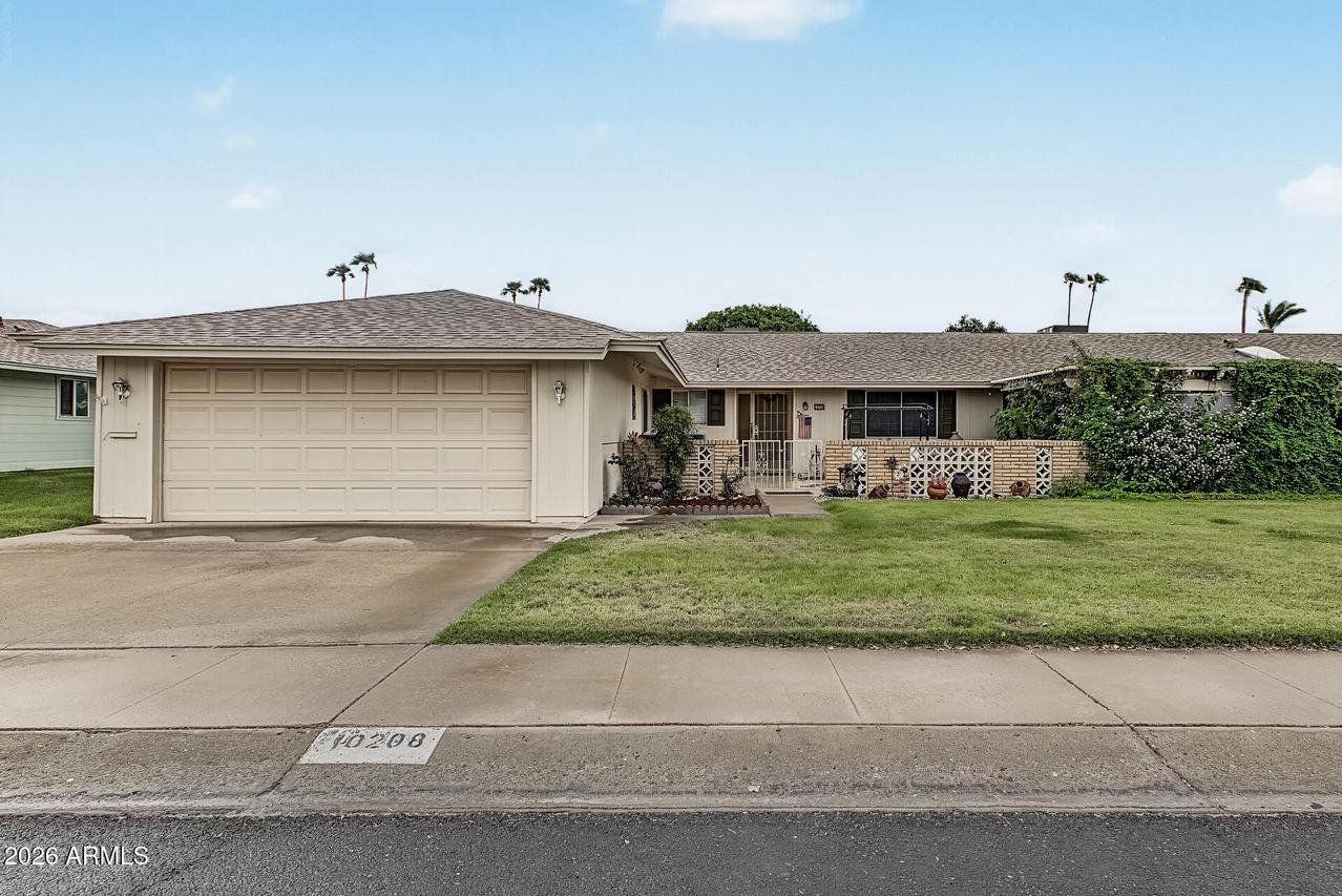 10208 W Kingswood Cir., Sun City, AZ 85351