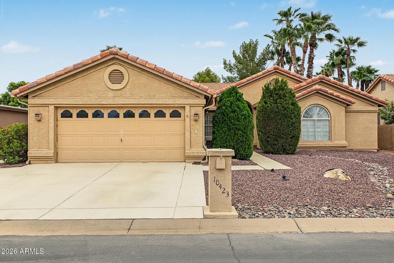 10423 E Nacoma Dr., Sun Lakes, AZ 85248