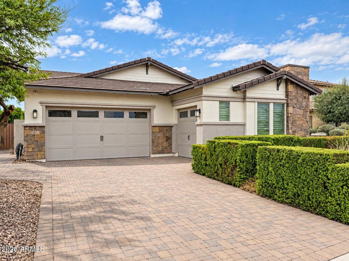 5822 S Wilson Way, Gilbert, AZ 85298