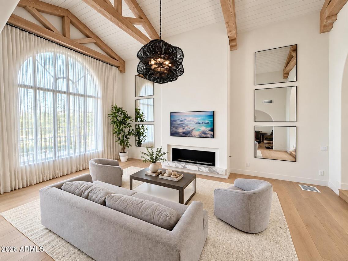 8560 N Canta Bello Dr., Paradise Valley, AZ 85253