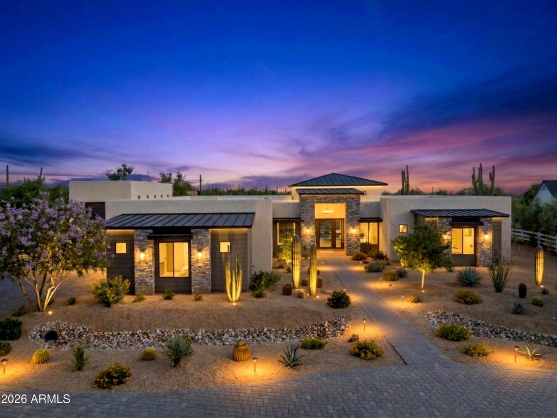 6615 E Dove Valley Rd., Cave Creek, AZ 85331