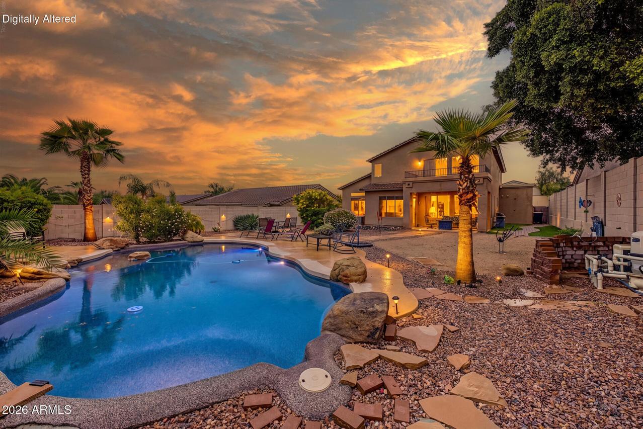 25411 N 39th Ave., Phoenix, AZ 85083