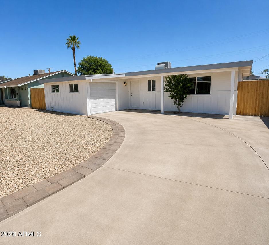 4143 W Cheery Lynn Rd., Phoenix, AZ 85019