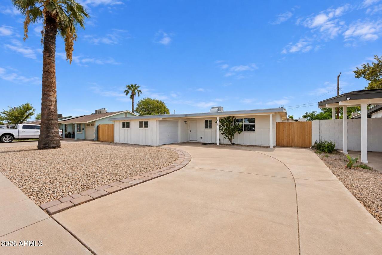 4143 W Cheery Lynn Rd., Phoenix, AZ 85019