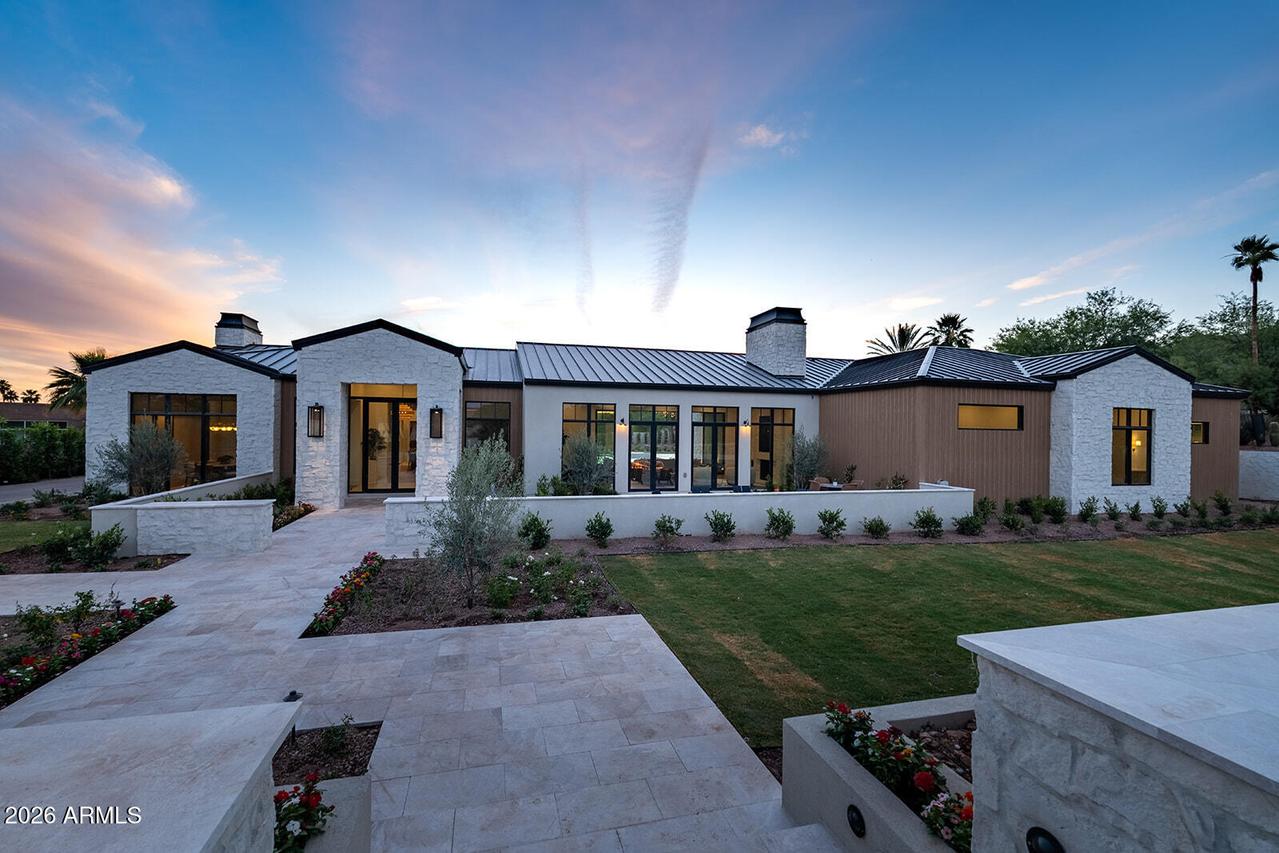 6032 N Palo Cristi Rd., Paradise Valley, AZ 85253