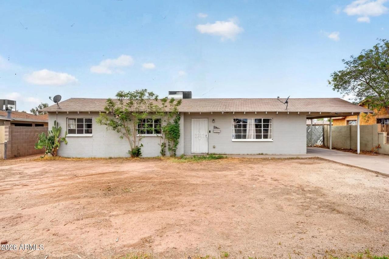 1032 N 27th Dr., Phoenix, AZ 85009