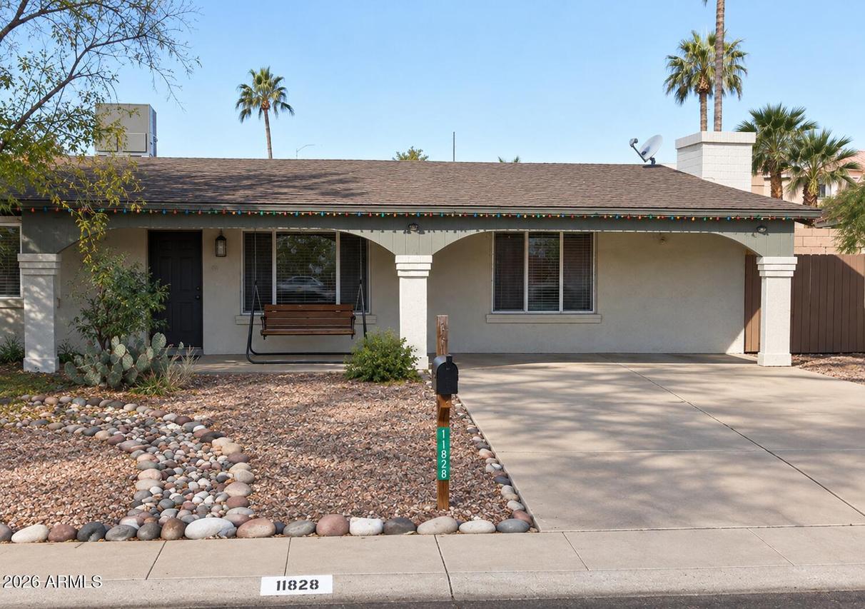 11828 N 32nd Pl., Phoenix, AZ 85028