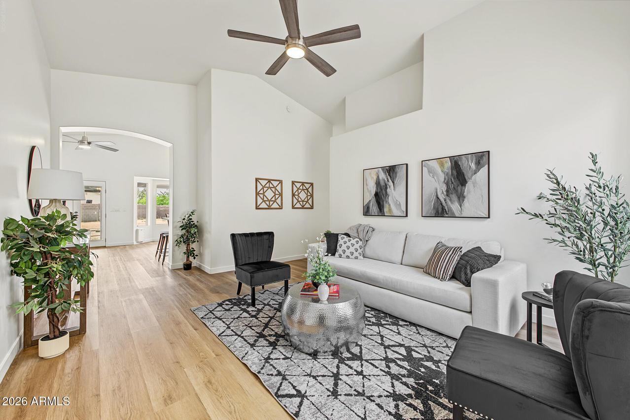 447 N Greenwood, Mesa, AZ 85207
