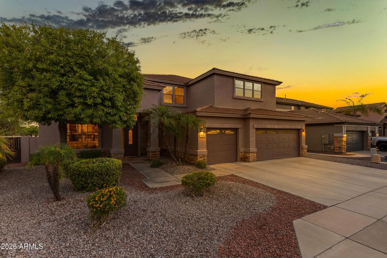 9807 E Lompoc Ave., Mesa, AZ 85209