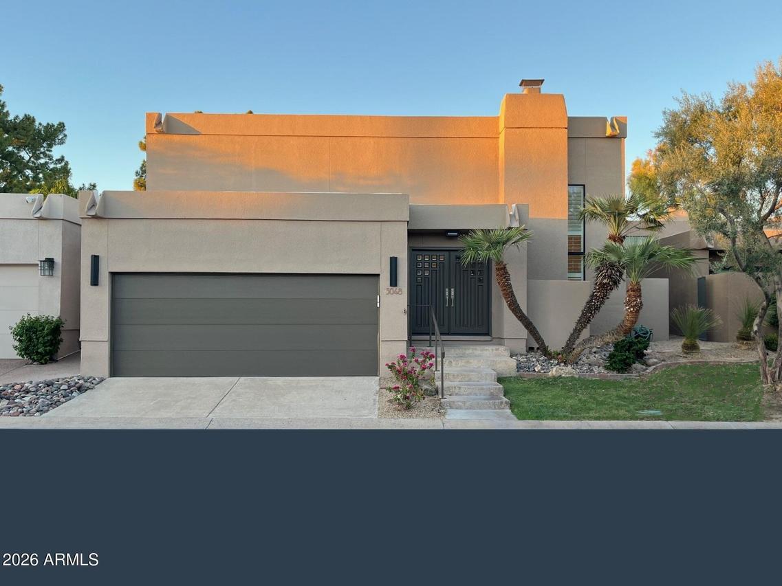 3048 E Stella Ln., Phoenix, AZ 85016