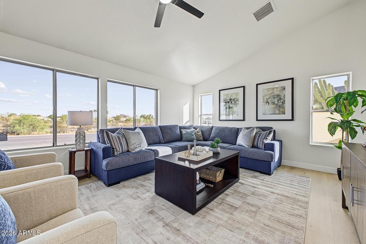 18836 N 2nd Dr., Phoenix, AZ 85027