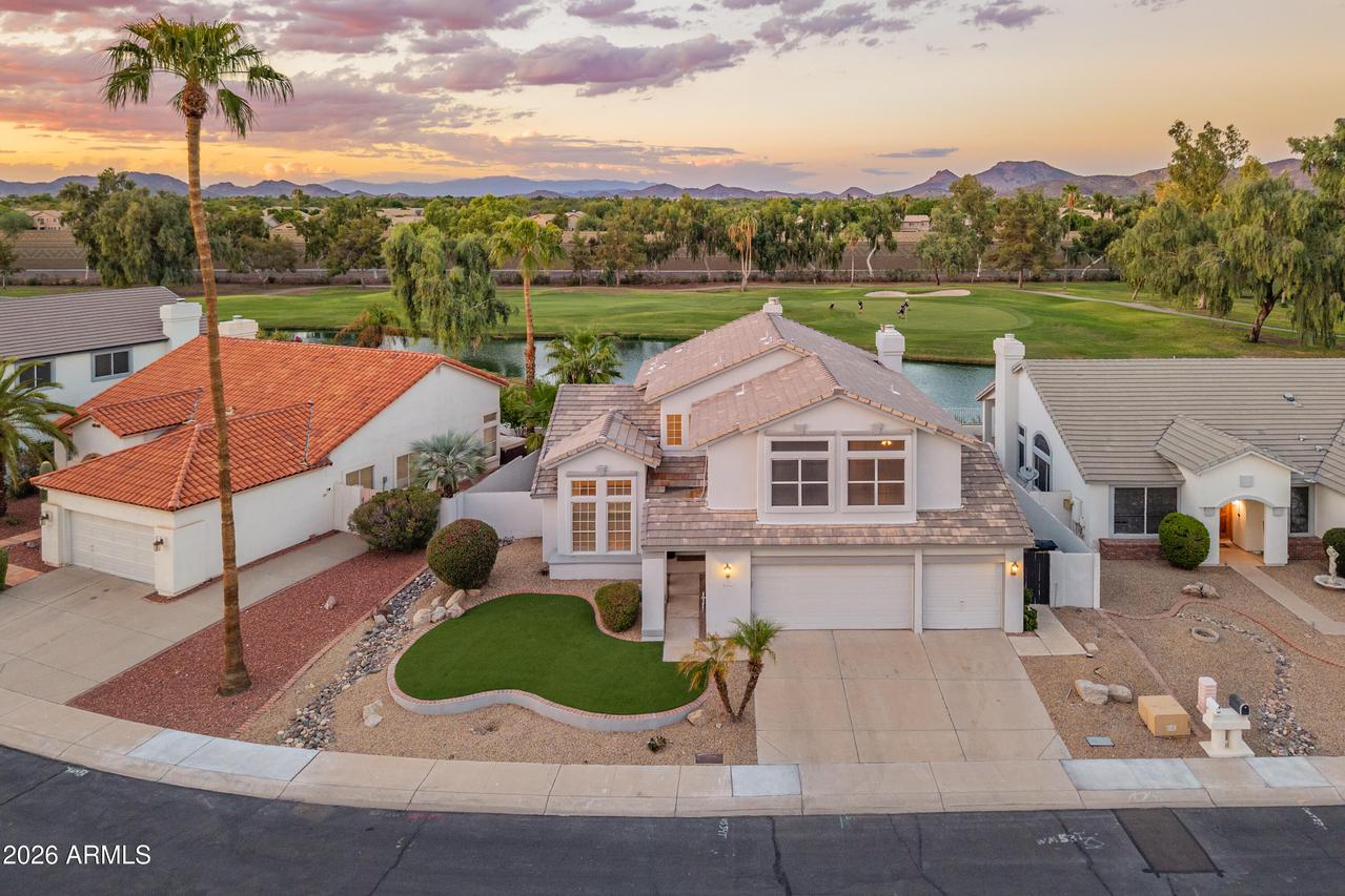 6914 W Escuda Dr., Glendale, AZ 85308