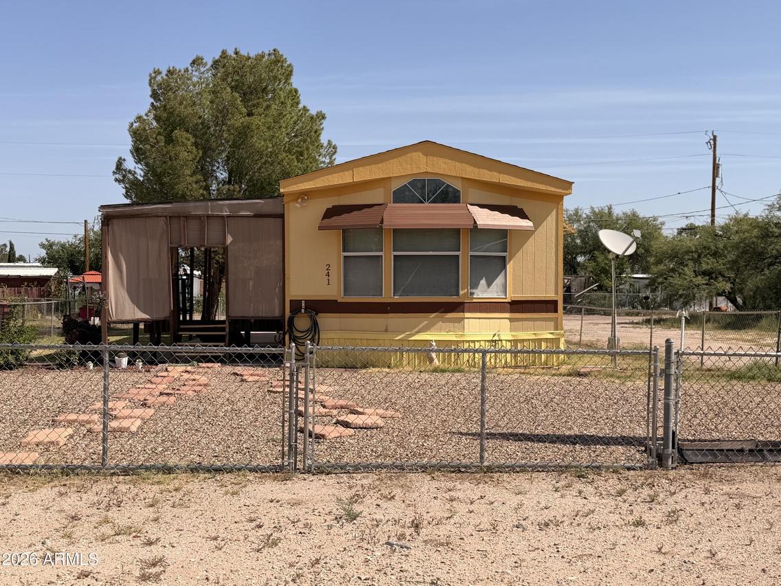 241 E 2nd St., Benson, AZ 85602