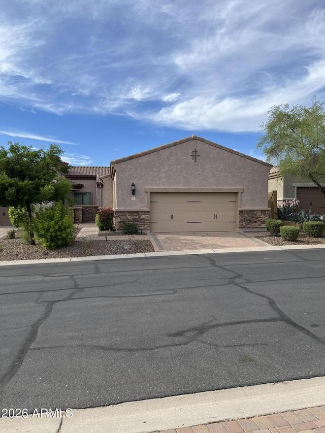 1848 N Red Cliff, Mesa, AZ 85207