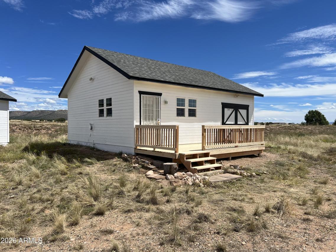 3434 W Malapai Rd., Paulden, AZ 86334