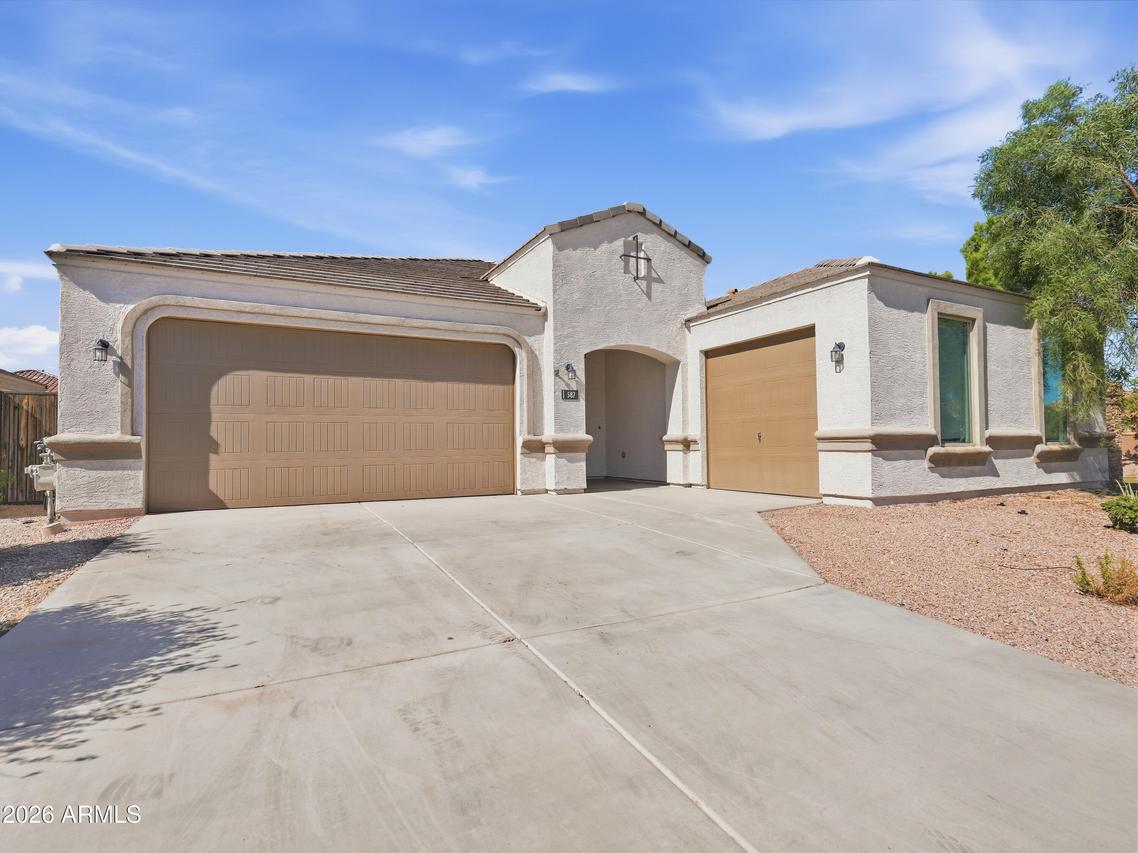 587 W Danish Red Tr., San Tan Valley, AZ 85143