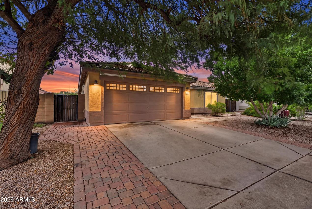 11450 E Quicksilver Ave., Mesa, AZ 85212