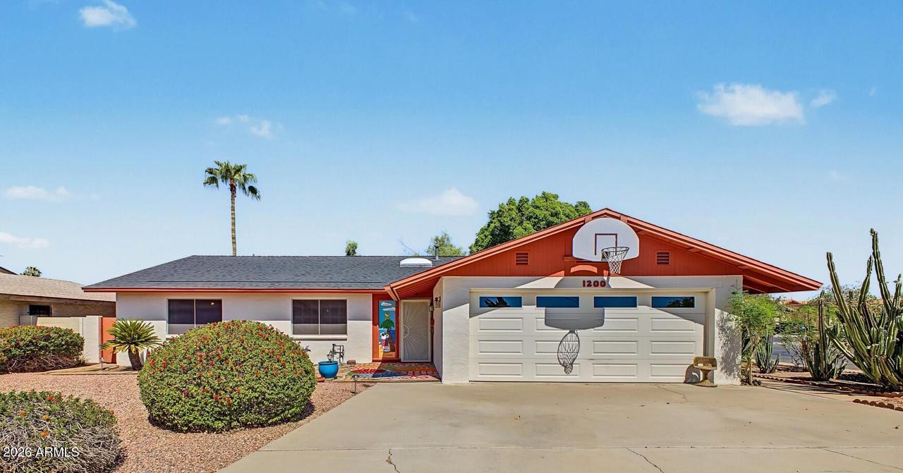 1200 W Laredo St., Chandler, AZ 85224