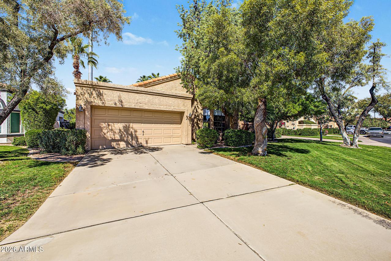 322 E Hearne Way, Gilbert, AZ 85234