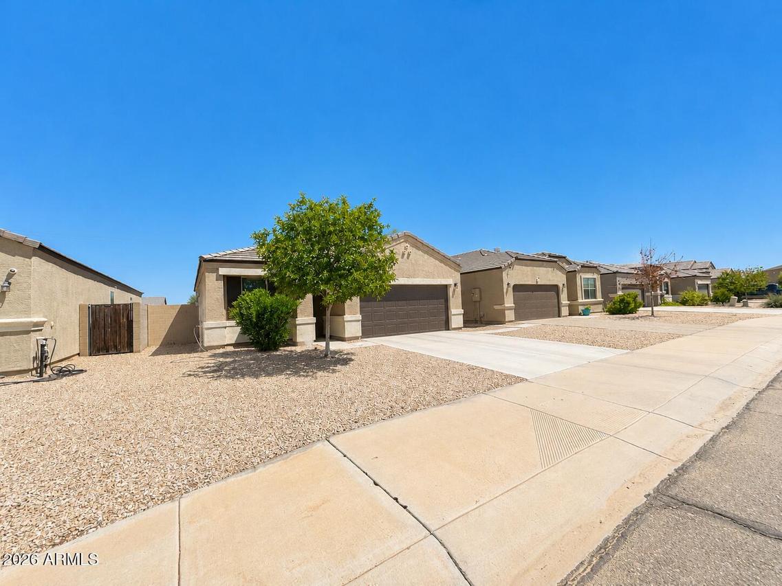 29853 N Yucca Dr., Florence, AZ 85132