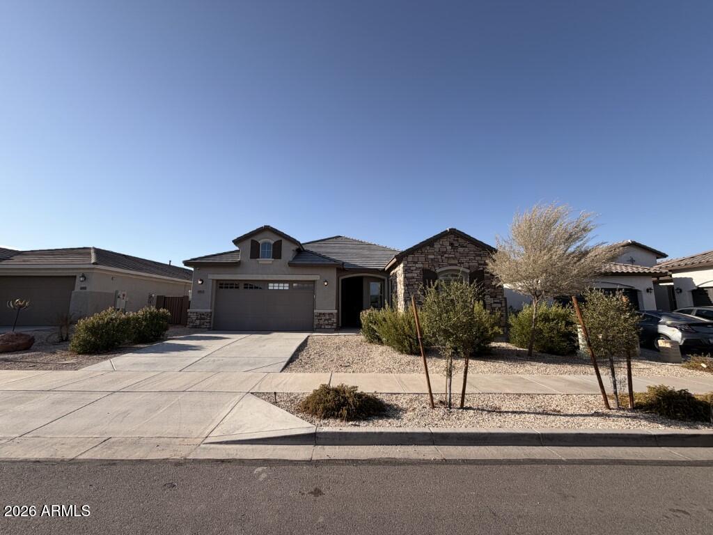 18942 W Laurel Ln., Surprise, AZ 85388