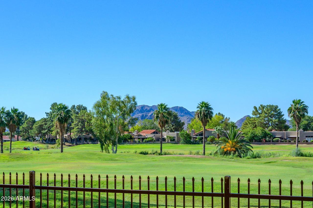 12212 N Paradise Village Pkwy. #125, Phoenix, AZ 85032