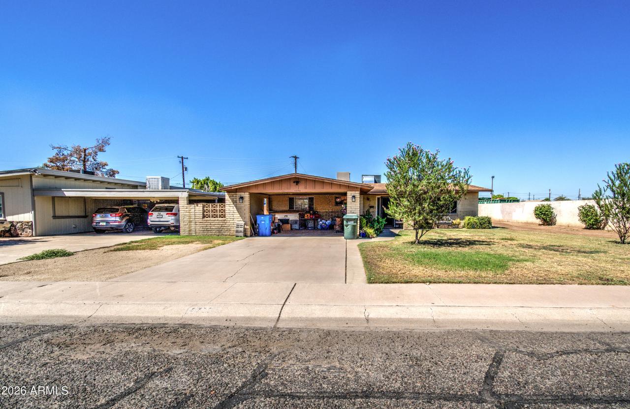 4738 N 40th Dr., Phoenix, AZ 85019