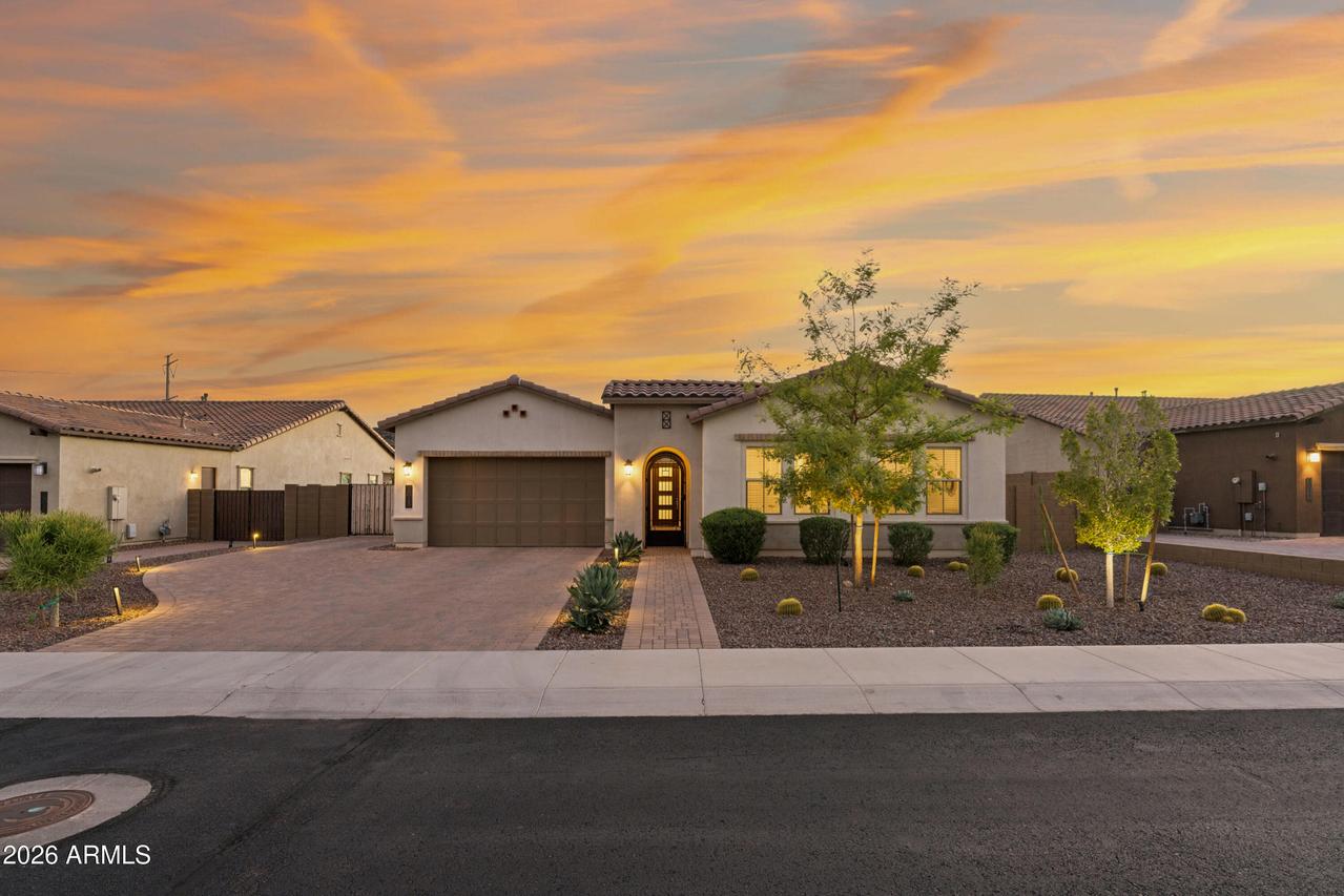 2015 E Villa Linda Dr., Phoenix, AZ 85024