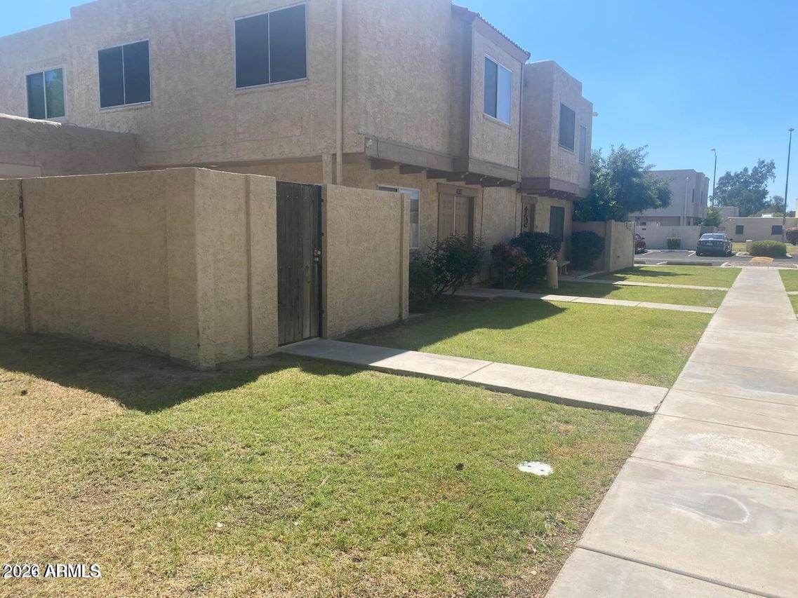 14009 N 53rd Dr., Glendale, AZ 85306