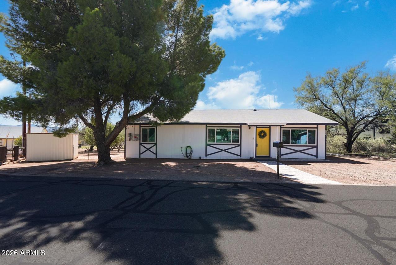 4585 E Valley Ln., Rimrock, AZ 86335