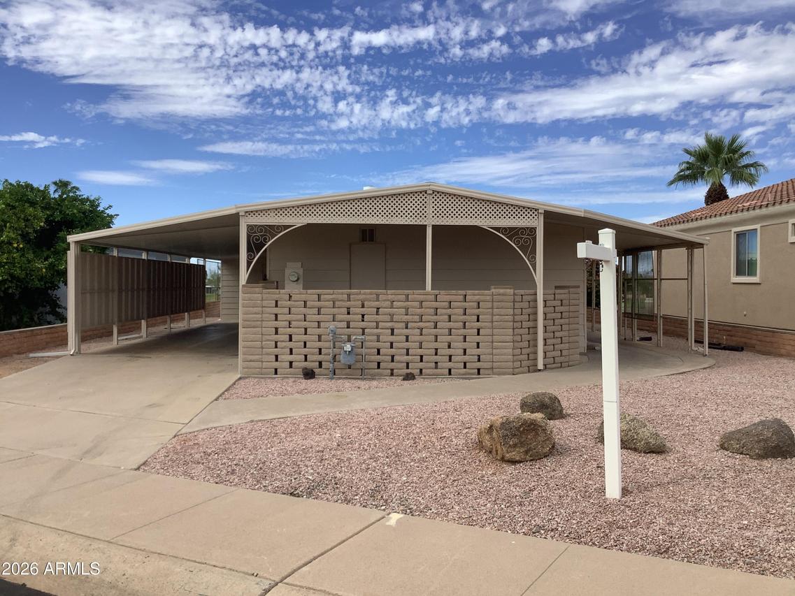 5804 E Marlin Pl., Mesa, AZ 85215